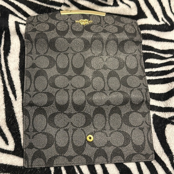 Coach wallet - Picture 3 of 5